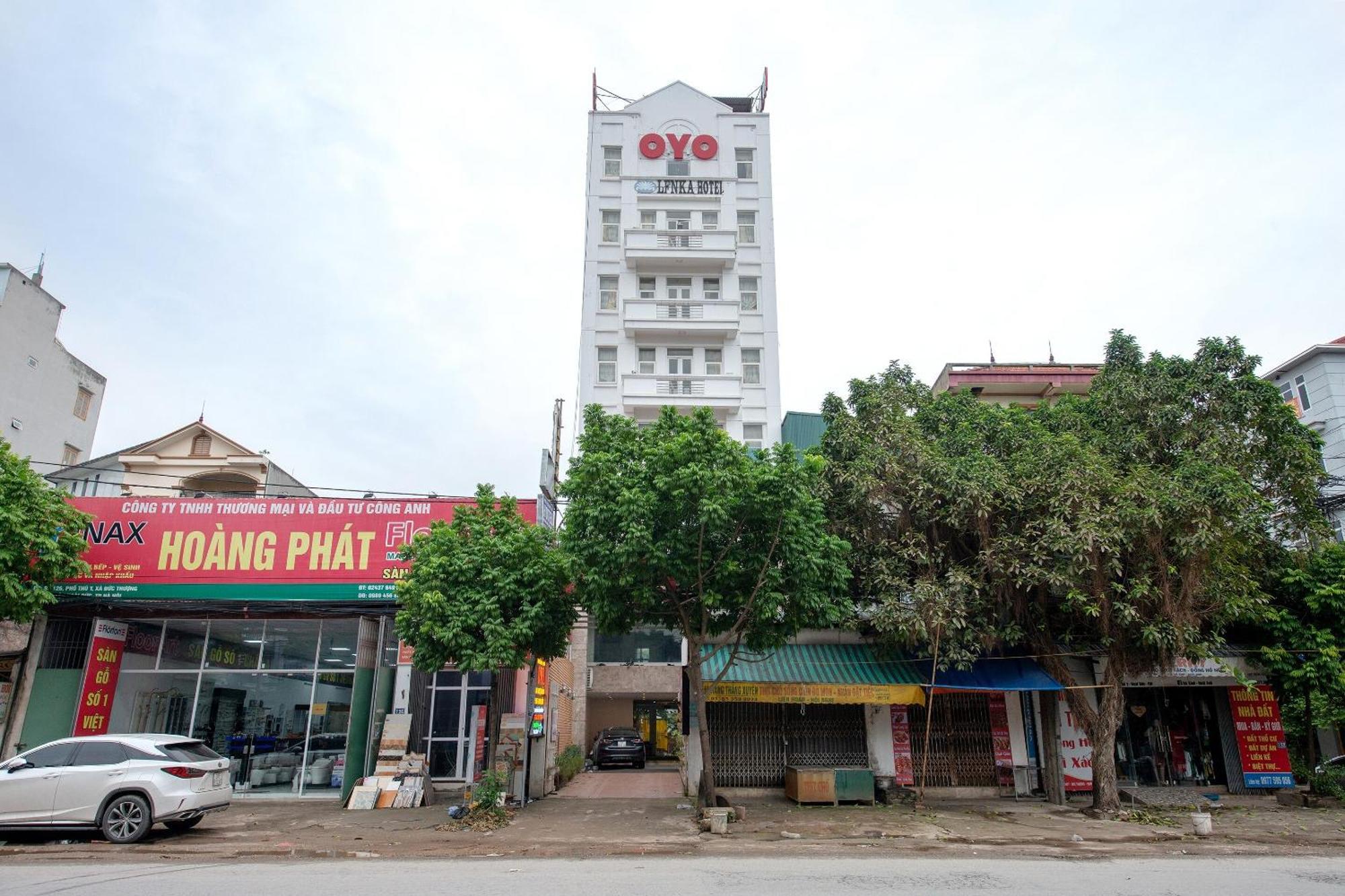 Oyo 472 Lenka Hotel Hanoi Exteriör bild